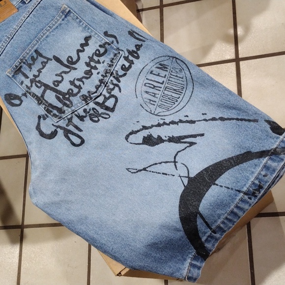 FUBU SZ 32 MEN'S ORIGINAL HARLEM GLOBETROTTERS BLUE 🔵 DENIM SHORTS - Picture 9 of 12